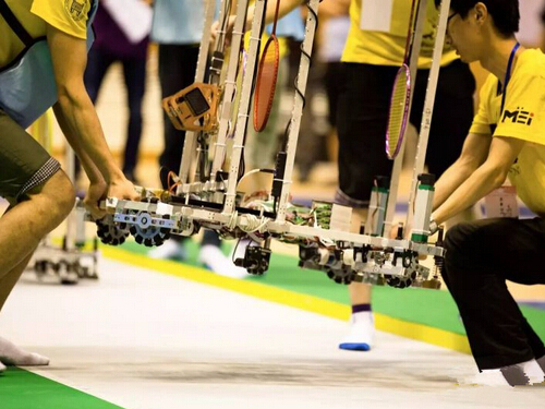 广发平台全向轮助阵全国大学生机器人赛-3.jpg