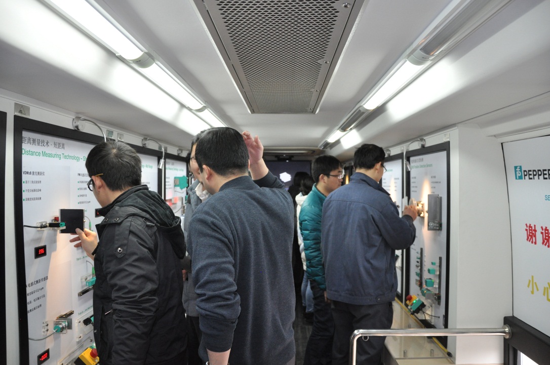 倍加福携多款传感器探访广发平台公司-5.jpg